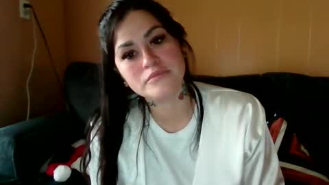 Snapshot of julianaxxxrose chatting on 12-09-24, 06:14 Texas Mamasita online show from 12-09-24, 06:14
