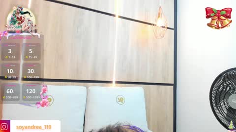 Snapshot of julianna_smith chatting on 12-18-24, 02:32 ANDREA online show from 12-18-24, 02:32