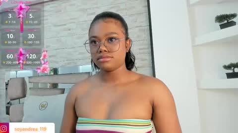 Snapshot of julianna_smith chatting on 10-15-25, 08:42 ANDREA online show from 10-15-25, 08:42