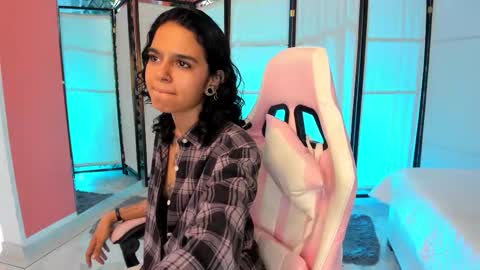 julianne_7 online show from 02-03-26, 09:31