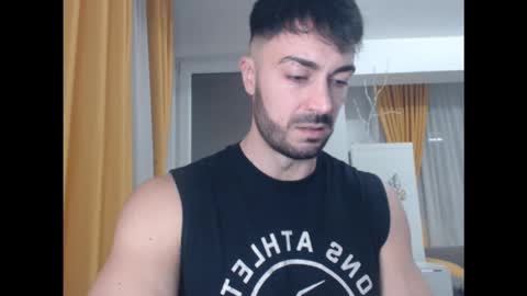 Snapshot of julianroyce chatting on 11-21-25, 11:25 JulianRoyce online show from 11-21-25, 11:25