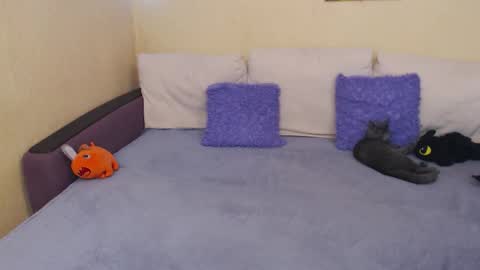 Jul online show from 09-22-25, 03:03