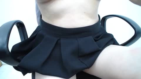 julie9x online show from 04-07-26, 09:10