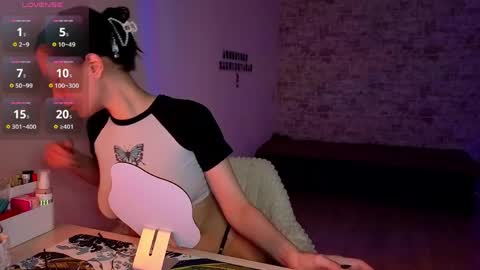 see u next time  1700 UTC 0 3 online show from 05-19-26, 01:39