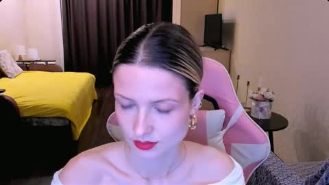 Julie online show from 02-13-26, 04:58