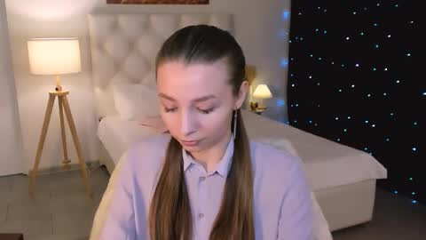 juliedaniel online show from 02-11-26, 04:17