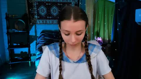 juliedaniel online show from 05-19-26, 08:09