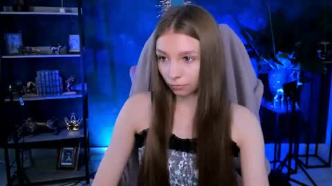 Snapshot of juliedaniel chatting on 06-18-26, 04:02 juliedaniel online show from 06-18-26, 04:02