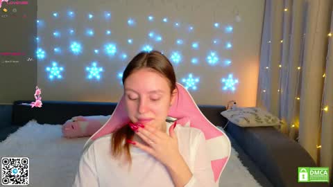 julieqt online show from 01-11-26, 04:39