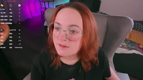 Snapshot of juliet_schoolgirl chatting on 12-15-24, 05:53 Juliet online show from 12-15-24, 05:53