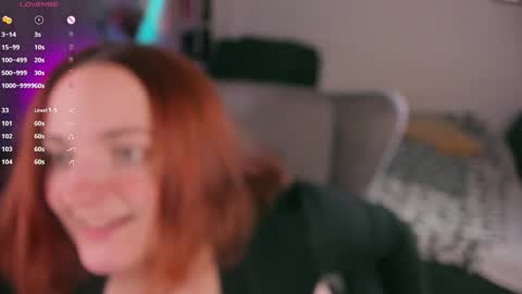 Snapshot of juliet_schoolgirl chatting on 01-24-25, 09:47 Juliet online show from 01-24-25, 09:47