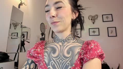 Snapshot of juliet_sourire chatting on 01-20-25, 03:15 juliet_sourire online show from 01-20-25, 03:15