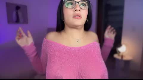 Snapshot of julieta92_ chatting on 11-06-25, 03:57 Julieta92 online show from 11-06-25, 03:57