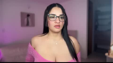 Snapshot of julieta92_ chatting on 11-08-25, 11:54 Julieta92 online show from 11-08-25, 11:54