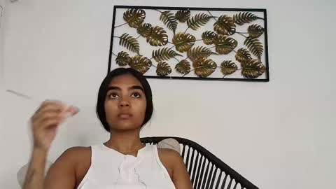 Juli online show from 10-05-25, 07:23