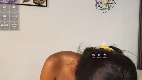 Juli online show from 10-30-25, 08:53