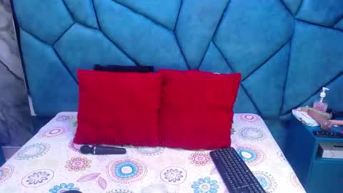 Julieta online show from 03-22-26, 02:26