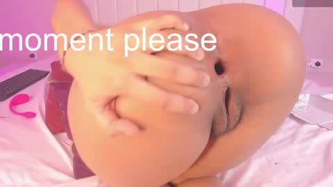 Snapshot of julieta_flower chatting on 01-27-25, 01:09 Julieta IG juietaflower06 online show from 01-27-25, 01:09