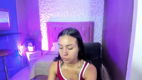 Snapshot of julieta_fn chatting on 06-15-26, 01:24 julieta_fn online show from 06-15-26, 01:24
