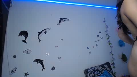 Snapshot of julieta_hass chatting on 09-24-25, 07:39 Julieta Hass online show from 09-24-25, 07:39