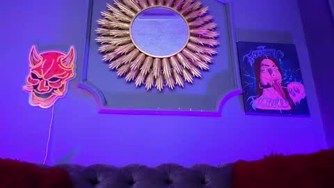  Julieta  online show from 02-15-25, 12:01