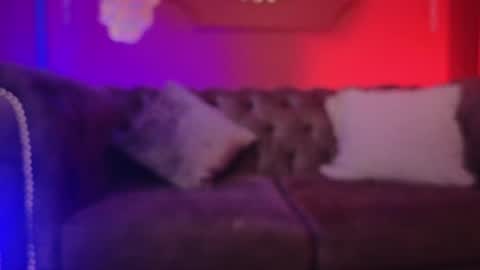  Julieta  online show from 11-13-25, 12:04