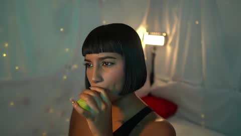 julietawinona online show from 03-11-25, 09:04