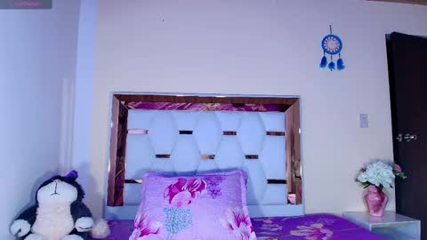 julieth rossi online show from 03-05-25, 04:34