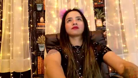 Snapshot of julietta__jackson chatting on 07-17-26, 10:36 Julietta Jackson online show from 07-17-26, 10:36