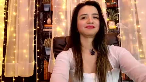 Snapshot of julietta__jackson chatting on 07-23-26, 10:08 Julietta Jackson online show from 07-23-26, 10:08