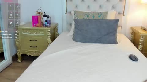 Snapshot of julietta_pink chatting on 02-22-26, 11:58 Julieta online show from 02-22-26, 11:58