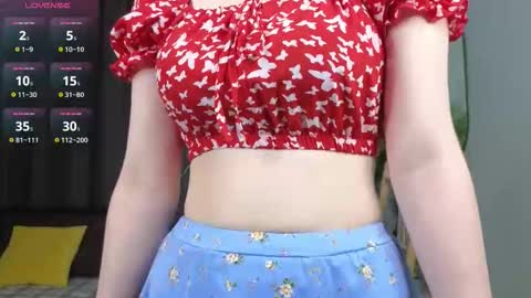 Snapshot of juliettakaniecki chatting on 10-26-25, 03:01 Mia online show from 10-26-25, 03:01