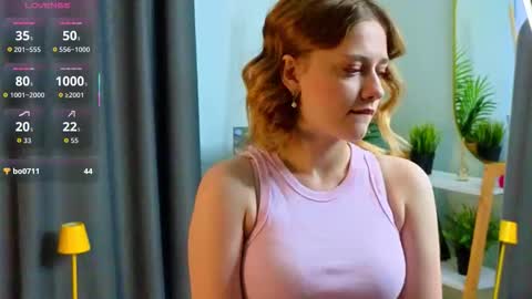 Snapshot of juliettakaniecki chatting on 11-15-25, 03:26 Mia online show from 11-15-25, 03:26