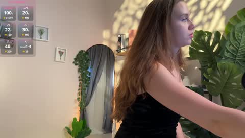 Julie online show from 01-07-25, 07:06