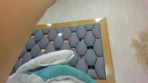 Snapshot of juliette_pretty_ chatting on 04-29-26, 05:41 juliette_pretty_ online show from 04-29-26, 05:41