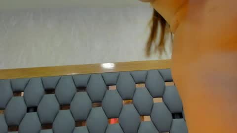 Snapshot of juliette_pretty_ chatting on 05-05-26, 07:11 juliette_pretty_ online show from 05-05-26, 07:11
