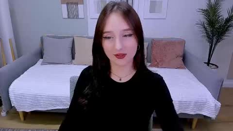juliettemonli online show from 05-06-26, 02:33