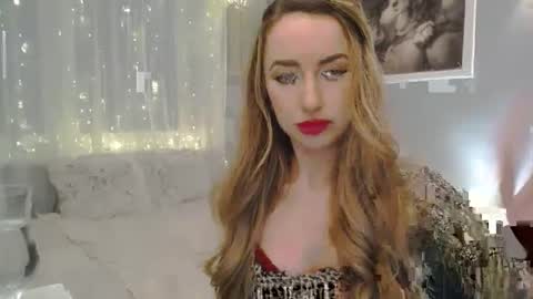 JulietteSensual online show from 01-12-25, 09:29