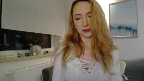 JulietteSensual online show from 03-11-25, 04:51