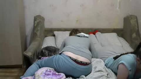 Juliya Katie online show from 10-04-25, 06:06