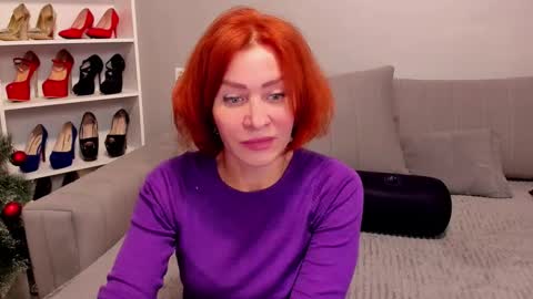 jullia_moor online show from 12-22-25, 01:13