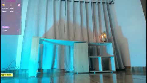 Snapshot of jullian_ricci chatting on 10-04-25, 02:09 jullian online show from 10-04-25, 02:09