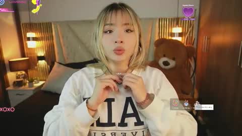 jullianapriv_ online show from 02-04-26, 02:23