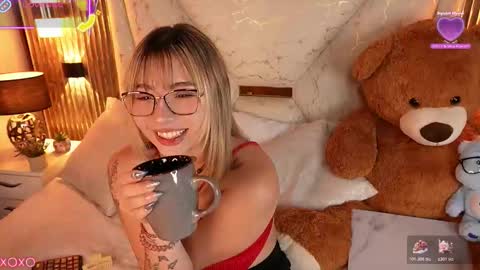 jullianapriv_ online show from 02-12-26, 03:07