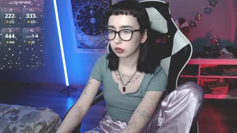 Baroness Von Cringe online show from 01-10-25, 07:32