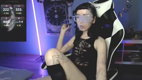 Baroness Von Cringe online show from 02-10-25, 04:58