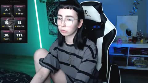 Baroness Von Cringe online show from 02-22-25, 07:47