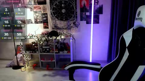 Baroness Von Cringe online show from 11-19-25, 06:30