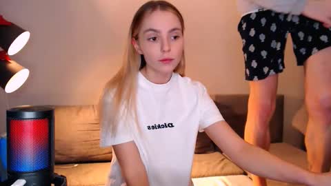 sweet online show from 11-21-25, 08:35