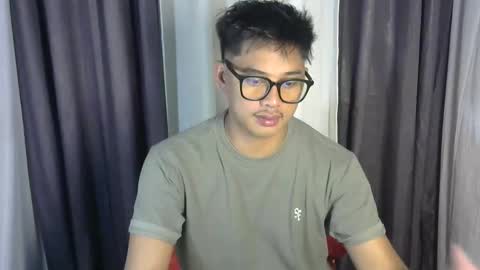 Snapshot of julz_alwayshorny chatting on 10-13-25, 10:26 call me julz online show from 10-13-25, 10:26